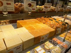 -君之狮子山·轻糖烘焙(松江印象城店)