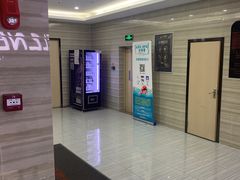 -一兆韦德健身(张杨路店)