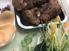 -荣吉招牌自助骨头锅(顾乡店)