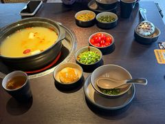 -芸鲜季·云南野生菌餐厅· 云南风物味研社(闵行店)