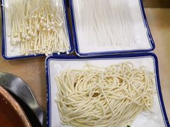 -盛元盛居传统炭火锅(绿园店)