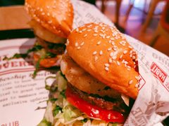 波特茹牛肉汉堡-The Habit Burger Grill 哈比特汉堡(复兴soho店)