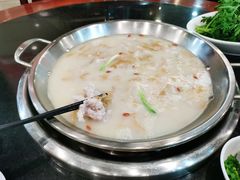 -老来福·非遗酸汤兔(凯旋路店)