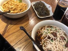 -李先生牛肉面大王(上海站南广场店)