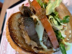 -The Habit Burger Grill 哈比特汉堡(复兴soho店)