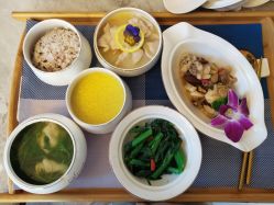 -安雅国际月子会所(拱北森宇富通店)