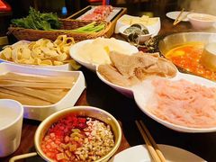 -巴邑火锅·夜宵(港隆广场店)