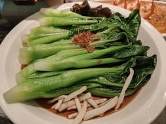 白灼菌菇菜心-新白鹿餐厅(松江开元地中海店)