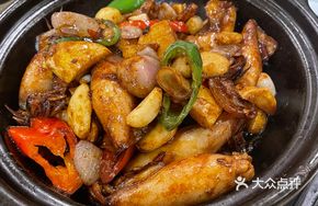Sandy Pit Squid Tube Stir-fry