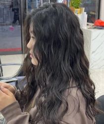 -卡尔诗·科技美肤连锁