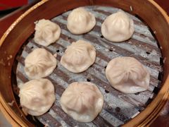 鲜肉小笼-德兴馆(山西南路店)
