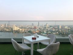 -阿瓦尼河滨曼谷酒店