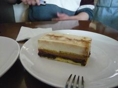 香草摩卡榛子蛋糕-榖屋house of flour(张江首店)