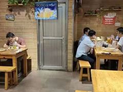 大堂-管氏翅吧(护国寺店)
