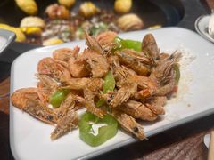 -万里闯关东铁锅炖菜馆(高新旗舰店)