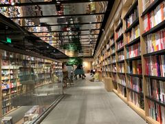 -覔书店(壹方城店)