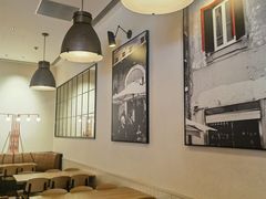 -城市大道红炉披萨烘焙坊