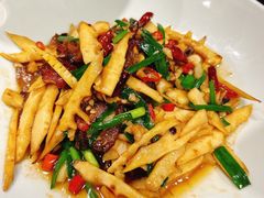 -吃饭皇帝大(长宁龙之梦店)