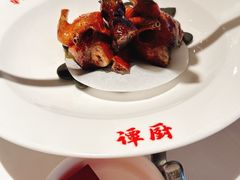 -谭厨中山传家菜.乳鸽.脆鲩鱼(华强北中航城店)