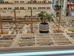 -精益眼镜(广埠屯店)