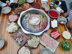 -周幺妹重庆老火锅(银泰城总店)