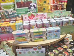 -九木杂物社(江宁金鹰广场店)