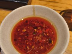 -老牌坊云南鱼豆花火锅(爱建店)
