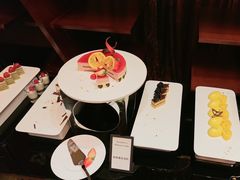 -东西风牛排馆周末烧烤自助(首都机场希尔顿店)