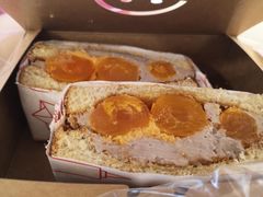 咸蛋黄芋泥吐司-okie dokie鱼酱泼奇(金鱼巷店)