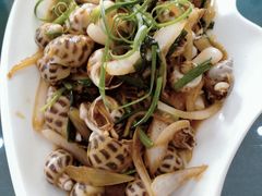 -覃记海鲜美食餐厅