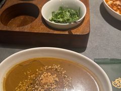 -鼎鼎香·港式火锅(北京SKP店)