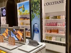 -国药中服免税(北京坊店)