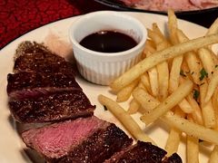 -羽深肉铺 Steak & Wine