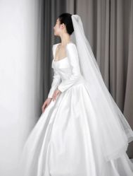 -莫小姐婚纱