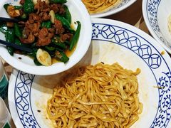 -李与白包子铺(桐梓林店)