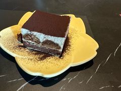 -必胜客(桐乡吾悦广场店)