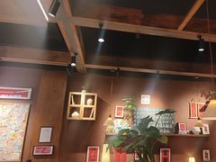 -巴卤社老火锅(财富店)