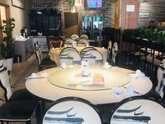 大堂-姜君·千岛湖鱼头馆(浦东大道店)