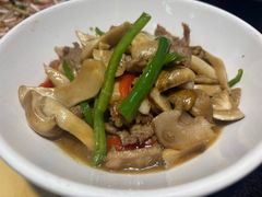 -老灶房-四川土菜(铁牛广场店)