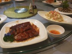 -御花园·粤菜·海鲜火锅(中山公园店)