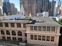 -香港大学