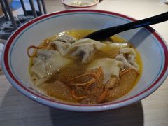 -八二小区抄手(龙湖上城天街店)