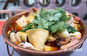 Spicy Hot Pot Delight - Winter Warmth Set