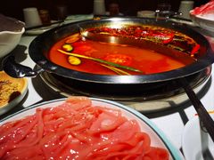 -茅草房·河畔园林火锅
