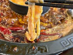 -黄潇洒老火锅(九眼桥宏济巷店)