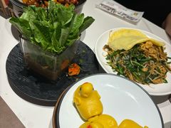 -皇城根·鲁菜济南菜·吊炉烤鸭·炒鸡鱼头(济南旗舰店)