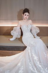 -不晚国际婚纱礼服