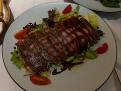 烟薰鸭肉沙拉-戈雅法餐厅(世界城广场店)