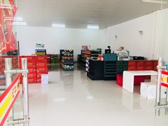 小卖部-龙头服务区-停车场
