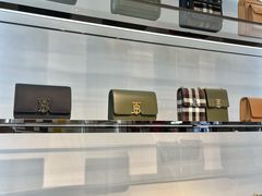 -BURBERRY(上海港汇恒隆广场店)